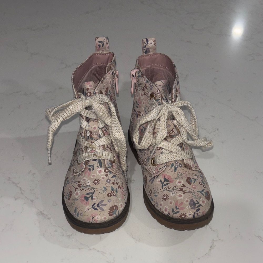 Cat & Jack Pink Floral Kids Boots - Girls Size 11